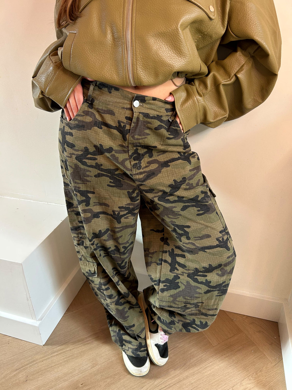 Camouflage cargo broek